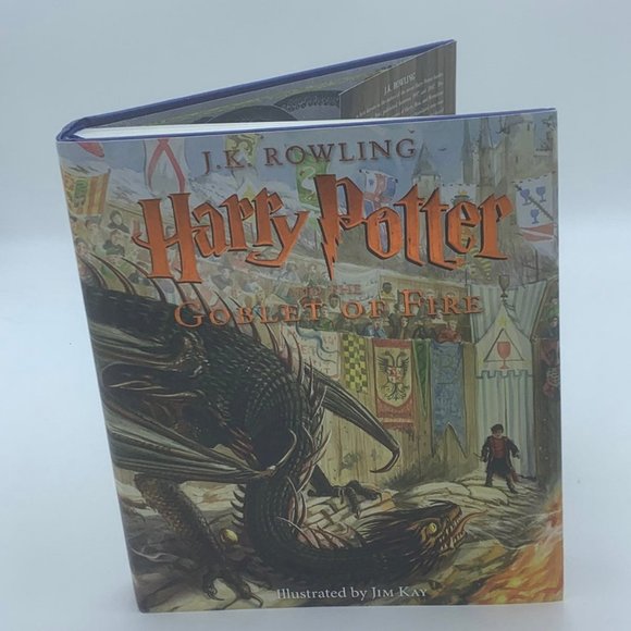 Harry Potter Book 4 Illustrated Edition - Picture 1 of 9
